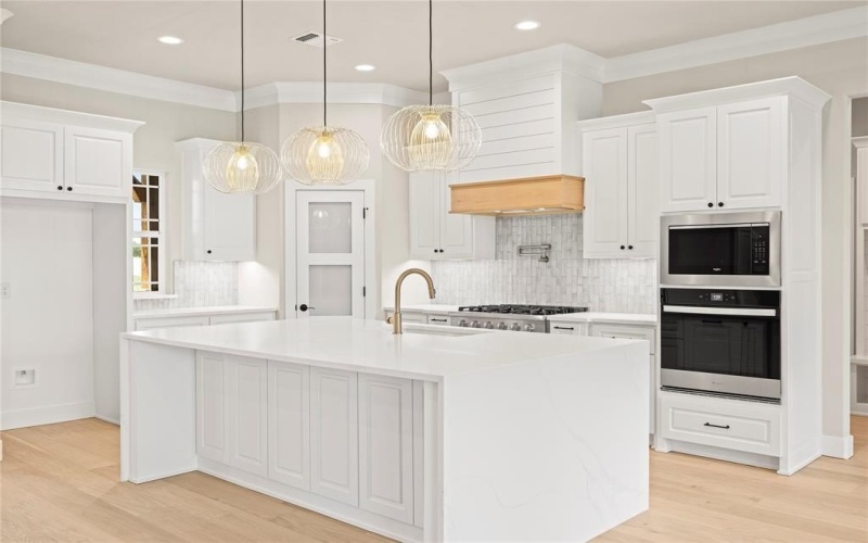 125 Oak Meadow Lane, Weatherford, TX 76085, 4 Habitaciones Habitaciones , ,2 BañosBaños,Residential,En Venta,125 Oak Meadow Lane,20899421