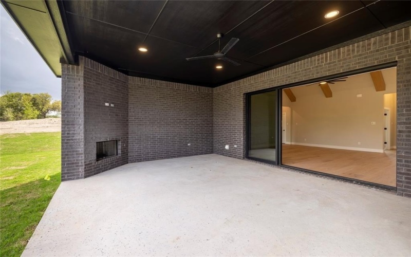 125 Oak Meadow Lane, Weatherford, TX 76085, 4 Habitaciones Habitaciones , ,2 BañosBaños,Residential,En Venta,125 Oak Meadow Lane,20899421