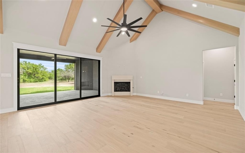 125 Oak Meadow Lane, Weatherford, TX 76085, 4 Habitaciones Habitaciones , ,2 BañosBaños,Residential,En Venta,125 Oak Meadow Lane,20899421