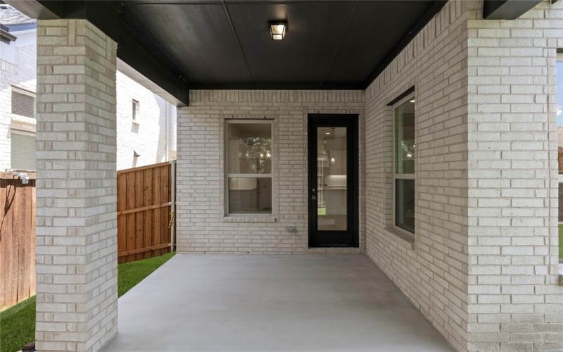 3811 Lochwood Drive, Rowlett, TX 75088, 5 Bedrooms Bedrooms, ,5 BathroomsBathrooms,Residential,For Sale,3811 Lochwood Drive,20899452