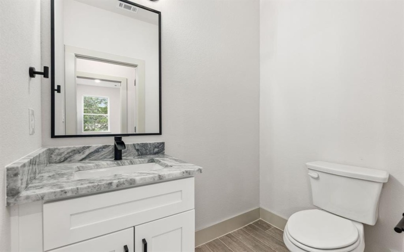 5703 Barkridge Drive, Granbury, TX 76048, 3 Habitaciones Habitaciones , ,2 BañosBaños,Residential,En Venta,5703 Barkridge Drive,20899497