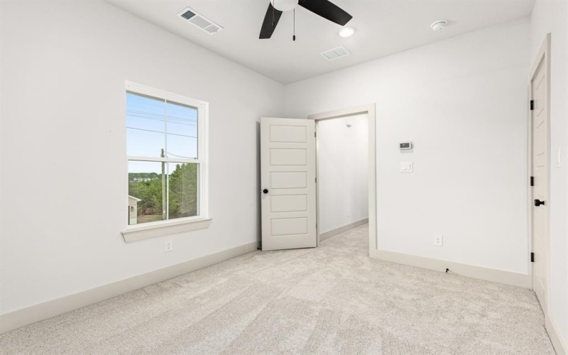 5703 Barkridge Drive, Granbury, TX 76048, 3 Habitaciones Habitaciones , ,2 BañosBaños,Residential,En Venta,5703 Barkridge Drive,20899497