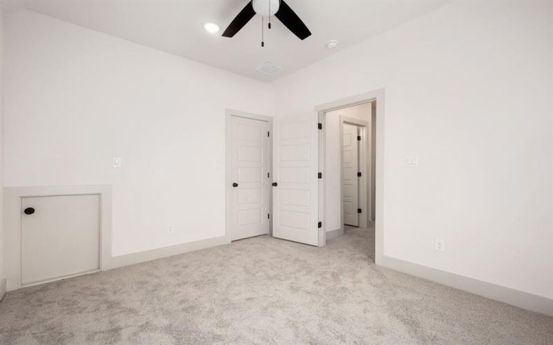 5639 Barkridge Drive, Granbury, TX 76048, 3 Bedrooms Bedrooms, ,2 BathroomsBathrooms,Residential,For Sale,5639 Barkridge Drive,20899532