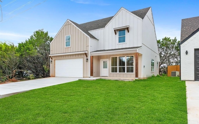 5639 Barkridge Drive, Granbury, TX 76048, 3 Bedrooms Bedrooms, ,2 BathroomsBathrooms,Residential,For Sale,5639 Barkridge Drive,20899532