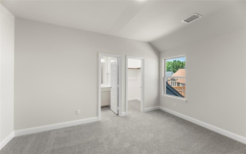 3907 Lochwood Drive, Rowlett, TX 75088, 5 Bedrooms Bedrooms, ,5 BathroomsBathrooms,Residential,For Sale,3907 Lochwood Drive,20899608