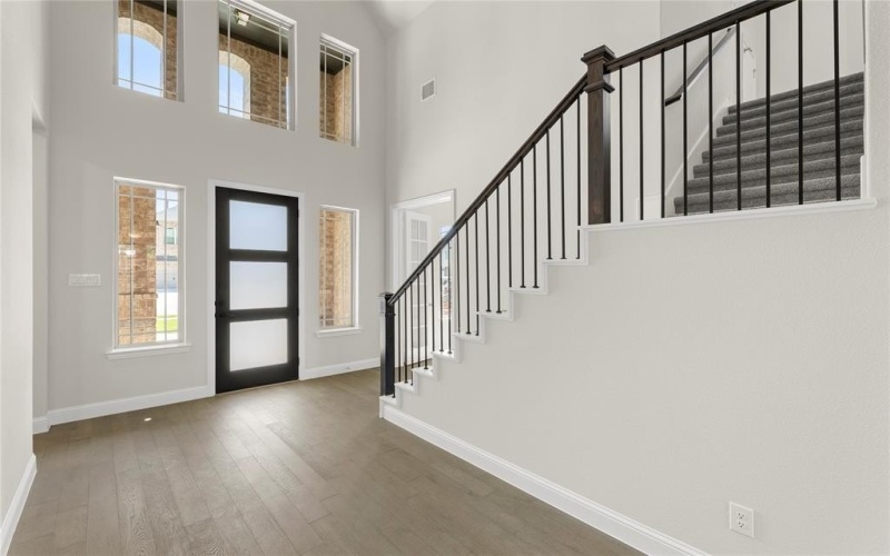 3907 Lochwood Drive, Rowlett, TX 75088, 5 Bedrooms Bedrooms, ,5 BathroomsBathrooms,Residential,For Sale,3907 Lochwood Drive,20899608