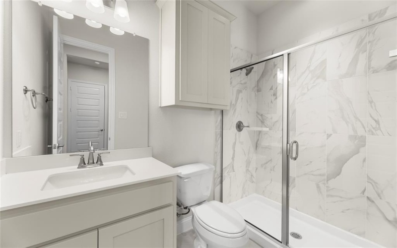 3907 Lochwood Drive, Rowlett, TX 75088, 5 Bedrooms Bedrooms, ,5 BathroomsBathrooms,Residential,For Sale,3907 Lochwood Drive,20899608