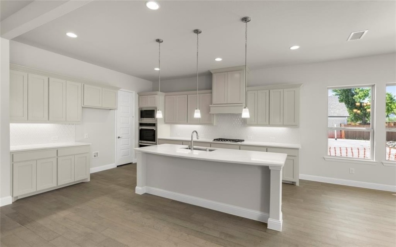 3907 Lochwood Drive, Rowlett, TX 75088, 5 Bedrooms Bedrooms, ,5 BathroomsBathrooms,Residential,For Sale,3907 Lochwood Drive,20899608