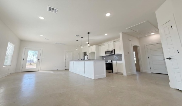 620 W Florence Street, Denison, TX 75020, 3 Bedrooms Bedrooms, ,2 BathroomsBathrooms,Residential,For Sale,620 W Florence Street,20899655