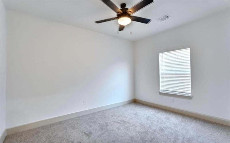 425 E Munson Street, Denison, TX 75021, 3 Habitaciones Habitaciones , ,2 BañosBaños,Residential,En Venta,425 E Munson Street,20899907