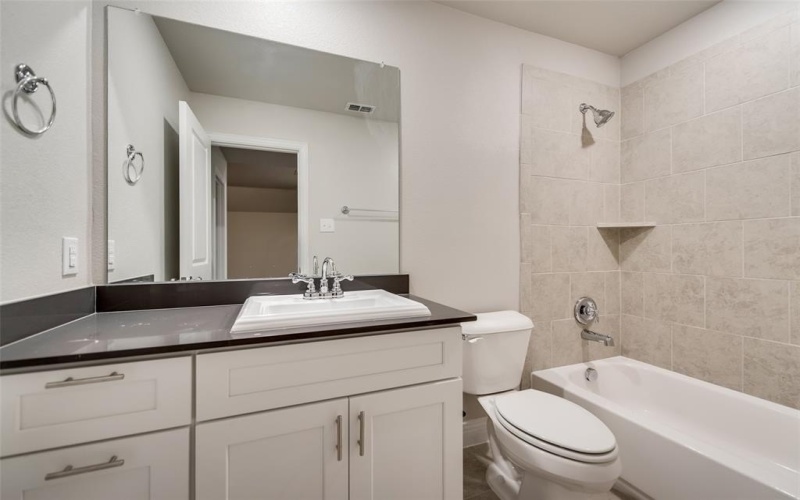 568 La Grange Drive, Fate, TX 75087, 4 Bedrooms Bedrooms, ,3 BathroomsBathrooms,Residential Lease,For Rent,568 La Grange Drive,20902097