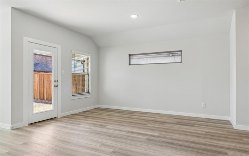 6029 Silverstein Street, Fort Worth, TX 76126, 3 Bedrooms Bedrooms, ,2 BathroomsBathrooms,Residential,For Sale,6029 Silverstein Street,20902128