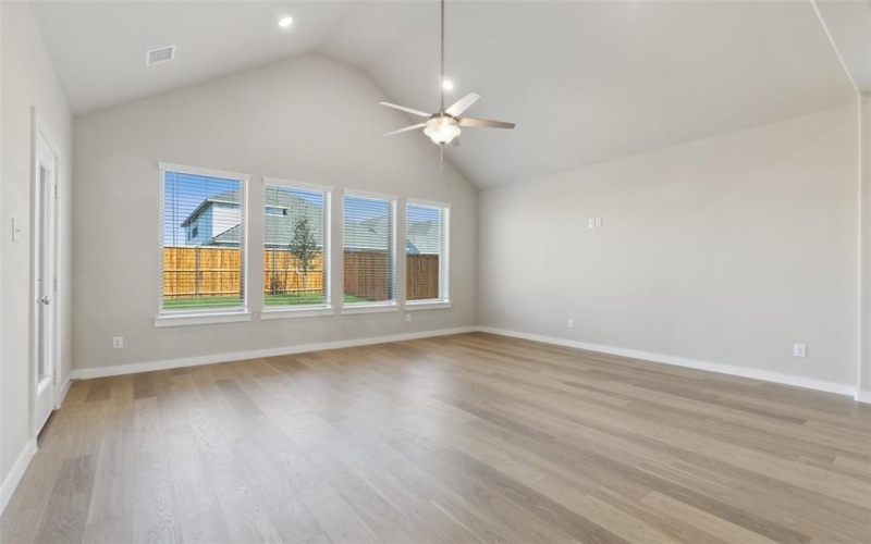 6021 Silverstein Street, Fort Worth, TX 76126, 4 Bedrooms Bedrooms, ,3 BathroomsBathrooms,Residential,For Sale,6021 Silverstein Street,20902140