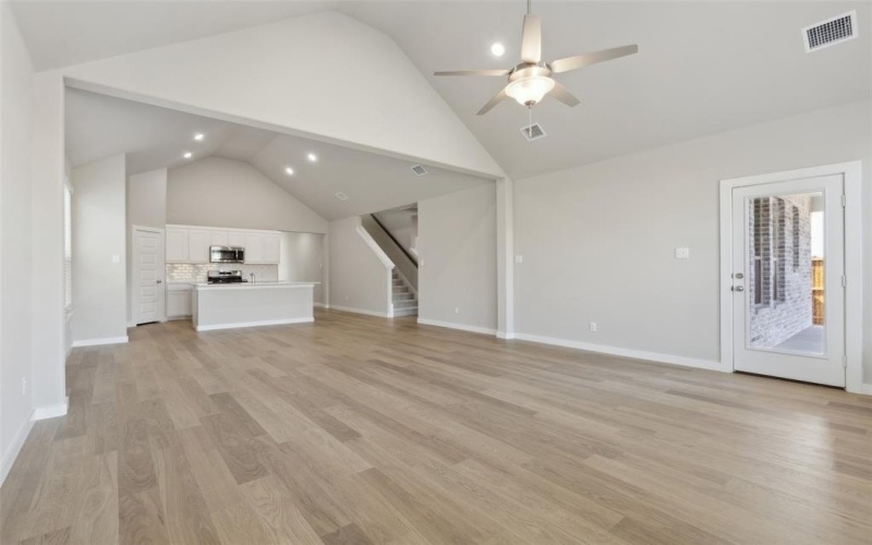 6021 Silverstein Street, Fort Worth, TX 76126, 4 Bedrooms Bedrooms, ,3 BathroomsBathrooms,Residential,For Sale,6021 Silverstein Street,20902140