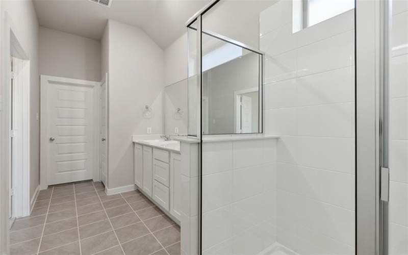 6021 Silverstein Street, Fort Worth, TX 76126, 4 Bedrooms Bedrooms, ,3 BathroomsBathrooms,Residential,For Sale,6021 Silverstein Street,20902140