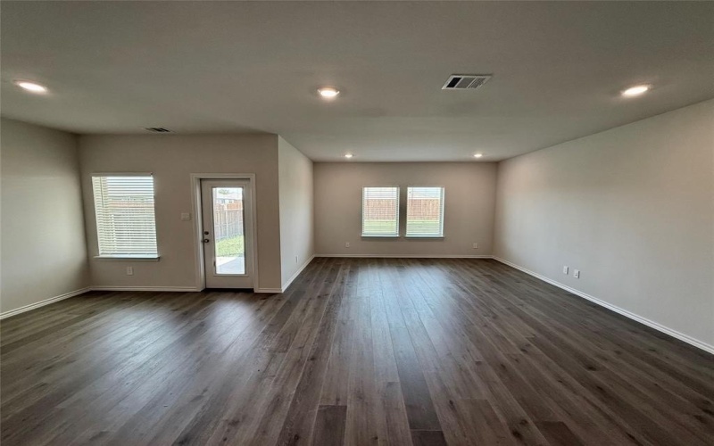 701 Sunlight Loop, Princeton, TX 75407, 4 Bedrooms Bedrooms, ,2 BathroomsBathrooms,Residential Lease,For Rent,701 Sunlight Loop,20902284