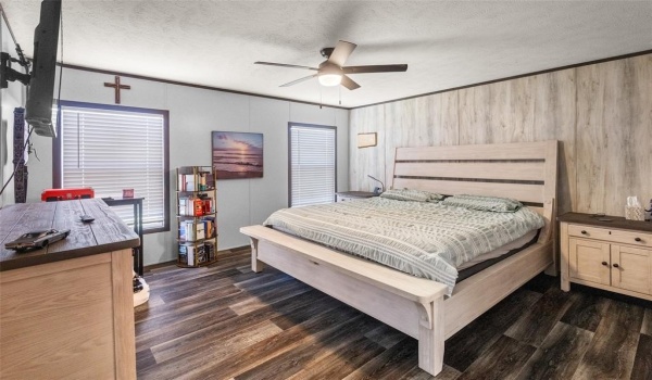 43 Oak Hollow Lane, Sherman, TX 75092, 3 Bedrooms Bedrooms, ,2 BathroomsBathrooms,Residential,For Sale,43 Oak Hollow Lane,20902390