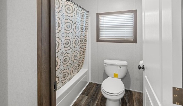 43 Oak Hollow Lane, Sherman, TX 75092, 3 Bedrooms Bedrooms, ,2 BathroomsBathrooms,Residential,For Sale,43 Oak Hollow Lane,20902390