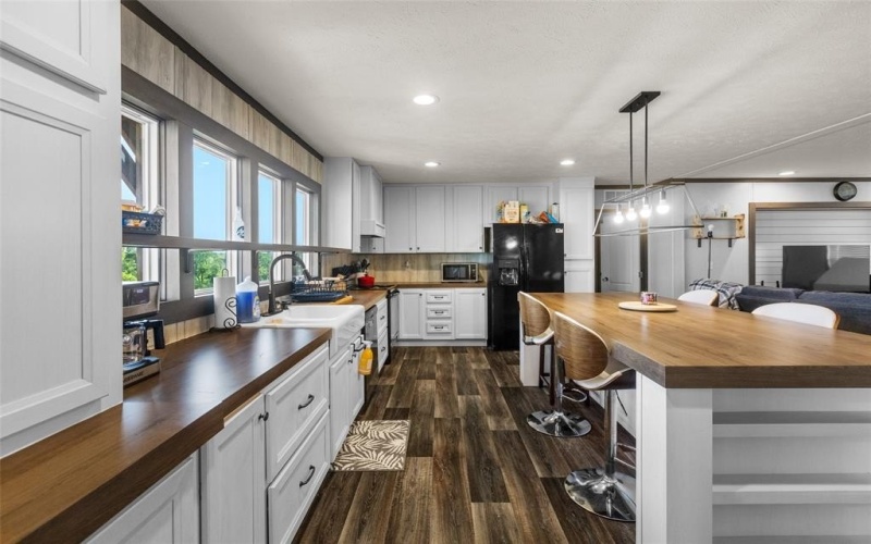 43 Oak Hollow Lane, Sherman, TX 75092, 3 Bedrooms Bedrooms, ,2 BathroomsBathrooms,Residential,For Sale,43 Oak Hollow Lane,20902390