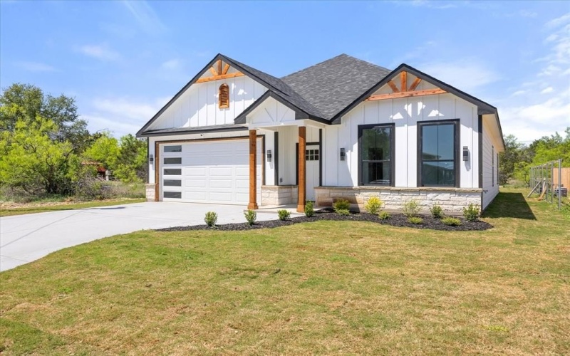 3005 Centaurus Way, Granbury, TX 76048, 4 Bedrooms Bedrooms, ,2 BathroomsBathrooms,Residential,For Sale,3005 Centaurus Way,20902395