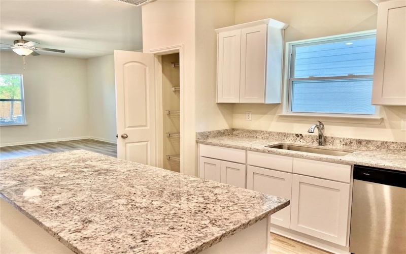 1233 Parker Drive, Princeton, TX 75407, 4 Habitaciones Habitaciones , ,2 BañosBaños,Residential Lease,En Alquiler,1233 Parker Drive,20902477