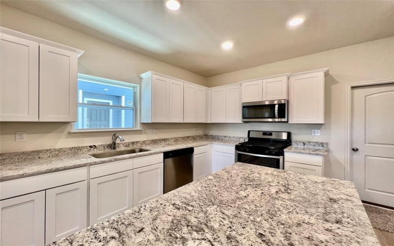 1233 Parker Drive, Princeton, TX 75407, 4 Habitaciones Habitaciones , ,2 BañosBaños,Residential Lease,En Alquiler,1233 Parker Drive,20902477