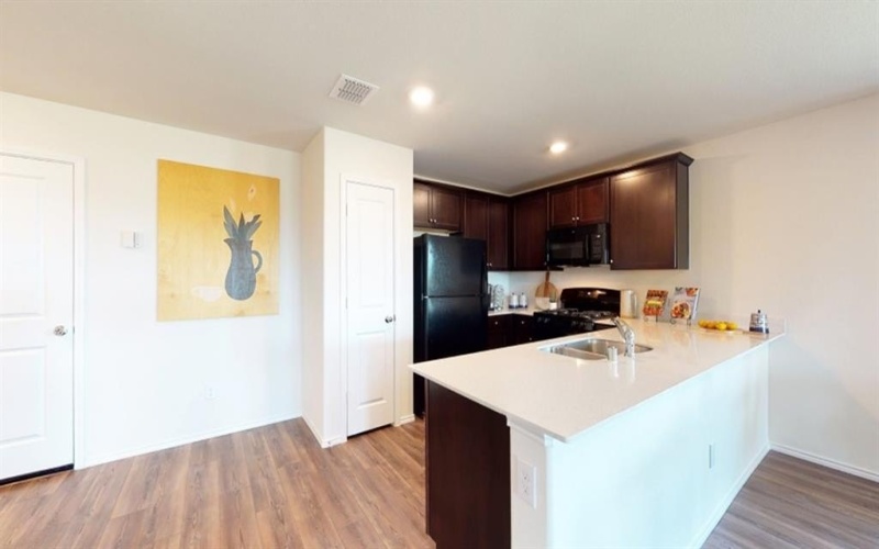1208 Wildflower Street, Ennis, TX 75119, 3 Bedrooms Bedrooms, ,2 BathroomsBathrooms,Residential Lease,For Rent,1208 Wildflower Street,20902535