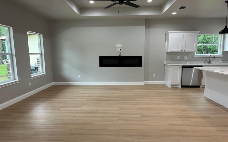 823 Edgar Street, Greenville, TX 75401, 3 Bedrooms Bedrooms, ,2 BathroomsBathrooms,Residential,For Sale,823 Edgar Street,20900655