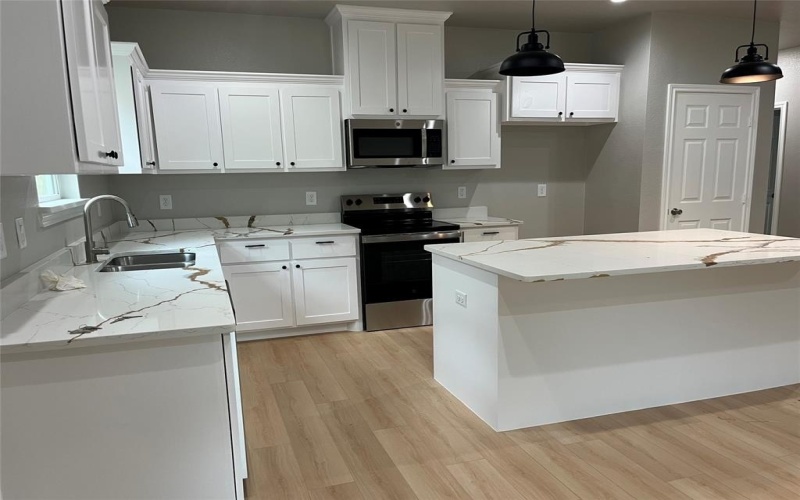 823 Edgar Street, Greenville, TX 75401, 3 Bedrooms Bedrooms, ,2 BathroomsBathrooms,Residential,For Sale,823 Edgar Street,20900655