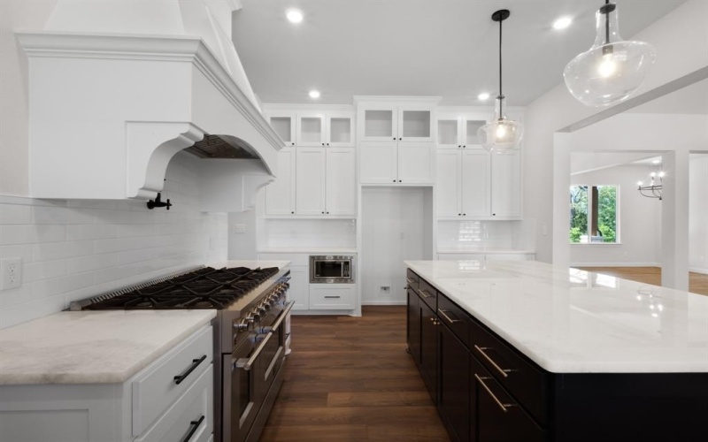 109 Post Oak Cove, Sunset, TX 76270, 3 Bedrooms Bedrooms, ,2 BathroomsBathrooms,Residential,For Sale,109 Post Oak Cove,20900656