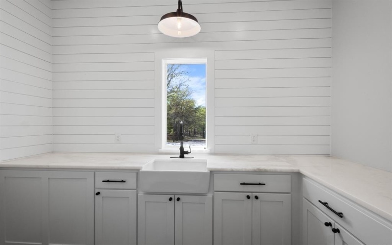 109 Post Oak Cove, Sunset, TX 76270, 3 Bedrooms Bedrooms, ,2 BathroomsBathrooms,Residential,For Sale,109 Post Oak Cove,20900656