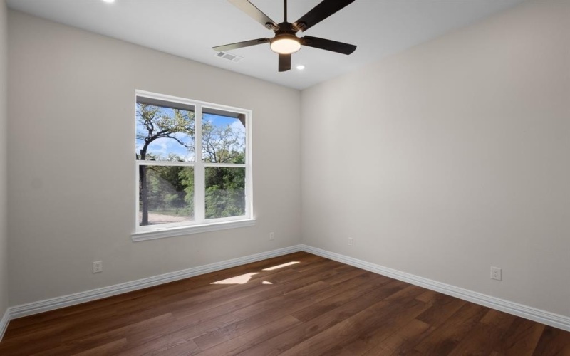 109 Post Oak Cove, Sunset, TX 76270, 3 Bedrooms Bedrooms, ,2 BathroomsBathrooms,Residential,For Sale,109 Post Oak Cove,20900656