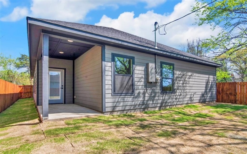 507 W Spruce Street, Whitewright, TX 75491, 3 Bedrooms Bedrooms, ,2 BathroomsBathrooms,Residential,For Sale,507 W Spruce Street,20900788