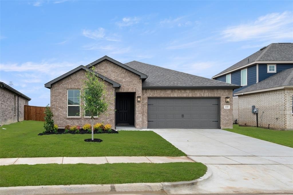 133 Lost Oak, Cleburne, TX 76031, 3 Bedrooms Bedrooms, ,2 BathroomsBathrooms,Residential,For Sale,133 Lost Oak,20903000