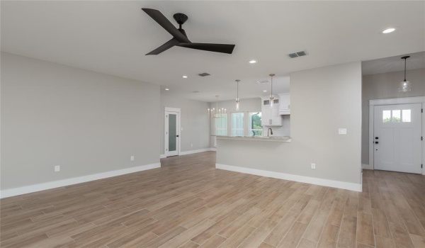 130 Denton Heights Lane, Weatherford, TX 76085, 3 Bedrooms Bedrooms, ,2 BathroomsBathrooms,Residential,For Sale,130 Denton Heights Lane,20901022