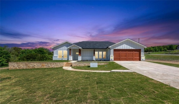 130 Denton Heights Lane, Weatherford, TX 76085, 3 Bedrooms Bedrooms, ,2 BathroomsBathrooms,Residential,For Sale,130 Denton Heights Lane,20901022