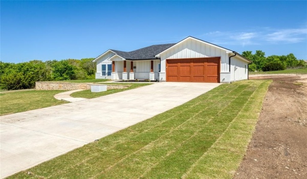 130 Denton Heights Lane, Weatherford, TX 76085, 3 Bedrooms Bedrooms, ,2 BathroomsBathrooms,Residential,For Sale,130 Denton Heights Lane,20901022