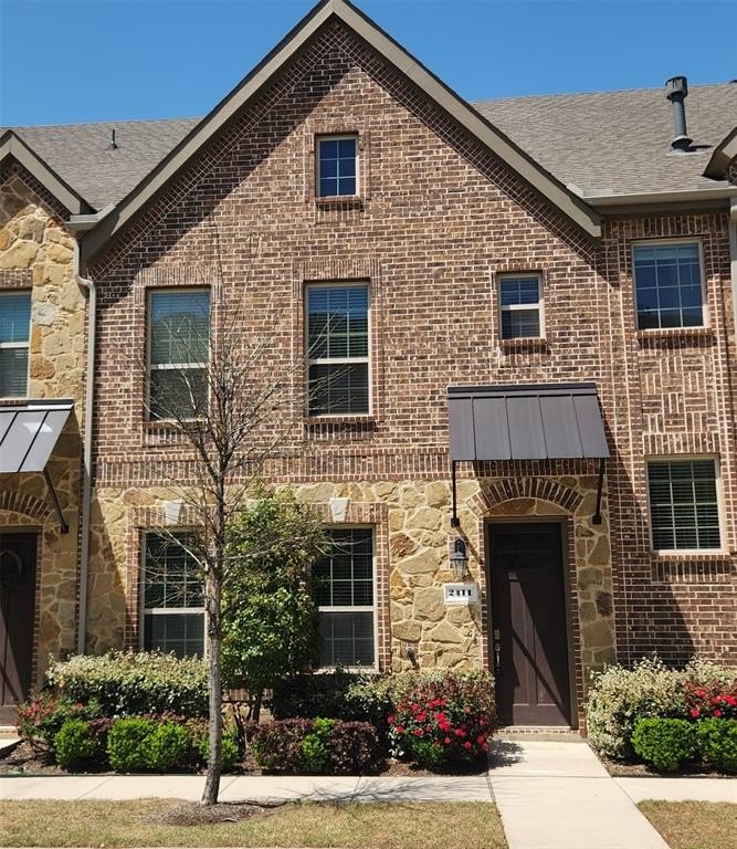 2411 Siskiyou Street, Lewisville, TX 75056, 4 Habitaciones Habitaciones , ,3 BañosBaños,Residential Lease,En Alquiler,2411 Siskiyou Street,20901049