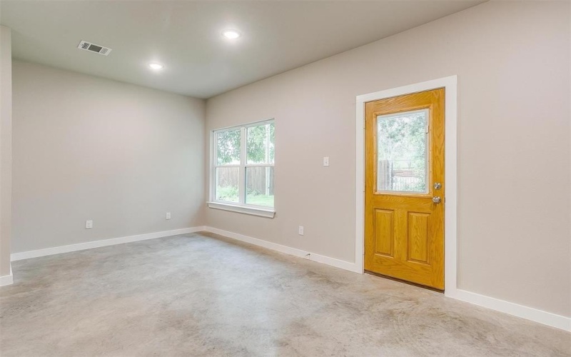 404 Evans Street, Cleburne, TX 76031, 3 Bedrooms Bedrooms, ,2 BathroomsBathrooms,Residential,For Sale,404 Evans Street,20901120