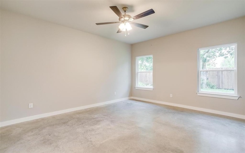 404 Evans Street, Cleburne, TX 76031, 3 Bedrooms Bedrooms, ,2 BathroomsBathrooms,Residential,For Sale,404 Evans Street,20901120