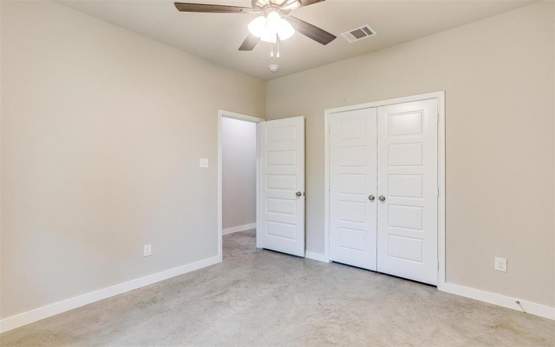 404 Evans Street, Cleburne, TX 76031, 3 Bedrooms Bedrooms, ,2 BathroomsBathrooms,Residential,For Sale,404 Evans Street,20901120