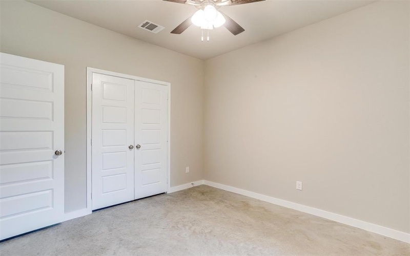 404 Evans Street, Cleburne, TX 76031, 3 Bedrooms Bedrooms, ,2 BathroomsBathrooms,Residential,For Sale,404 Evans Street,20901120