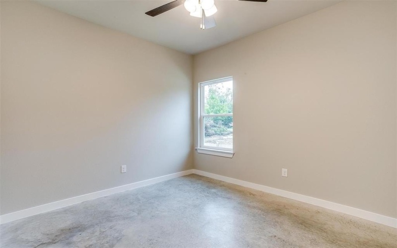 404 Evans Street, Cleburne, TX 76031, 3 Bedrooms Bedrooms, ,2 BathroomsBathrooms,Residential,For Sale,404 Evans Street,20901120