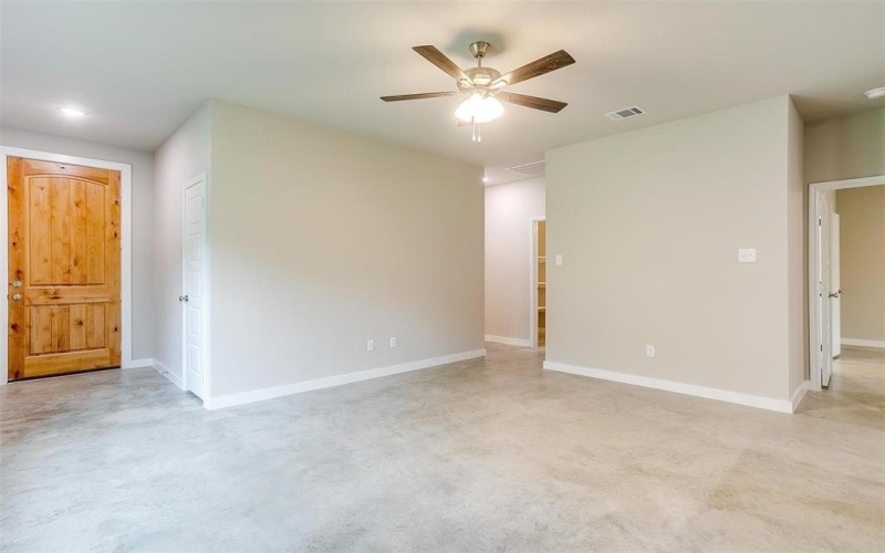 404 Evans Street, Cleburne, TX 76031, 3 Bedrooms Bedrooms, ,2 BathroomsBathrooms,Residential,For Sale,404 Evans Street,20901120