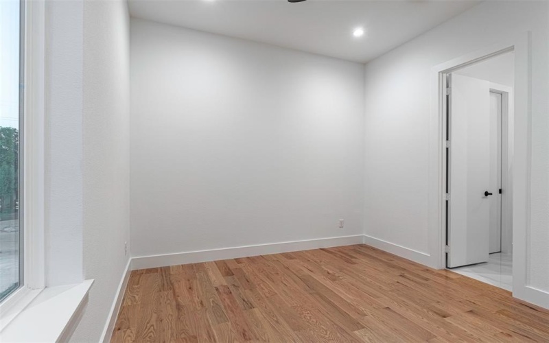 3731 Cortez Drive, Dallas, TX 75220, 5 Bedrooms Bedrooms, ,6 BathroomsBathrooms,Residential,For Sale,3731 Cortez Drive,20903143