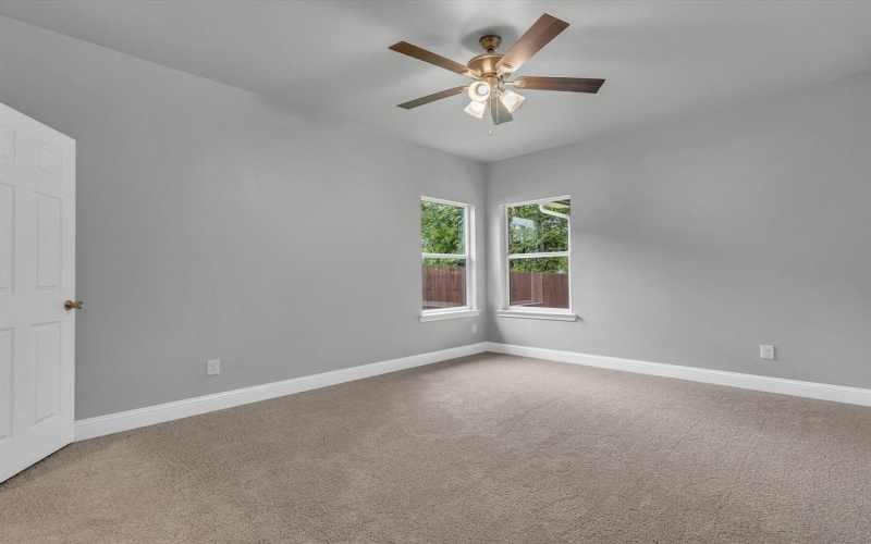 809 Sayle Street, Greenville, TX 75401, 3 Habitaciones Habitaciones , ,2 BañosBaños,Residential,En Venta,809 Sayle Street,20901172