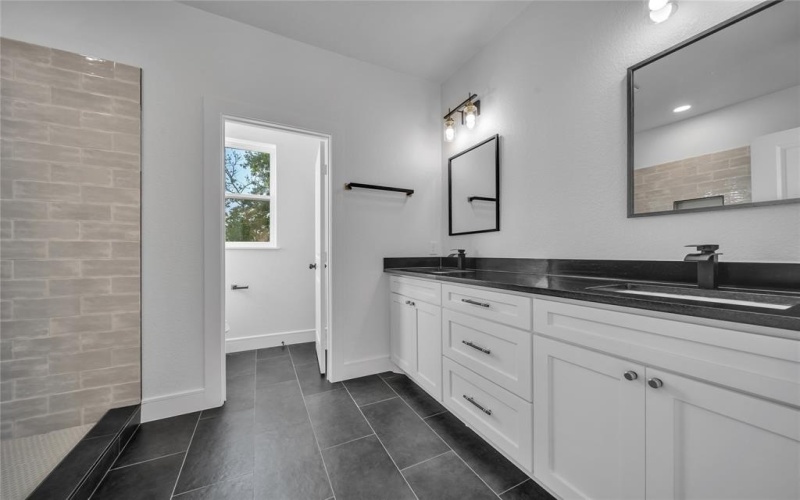 917 Armstrong Road, Seagoville, TX 75159, 4 Bedrooms Bedrooms, ,2 BathroomsBathrooms,Residential,For Sale,917 Armstrong Road,20901173