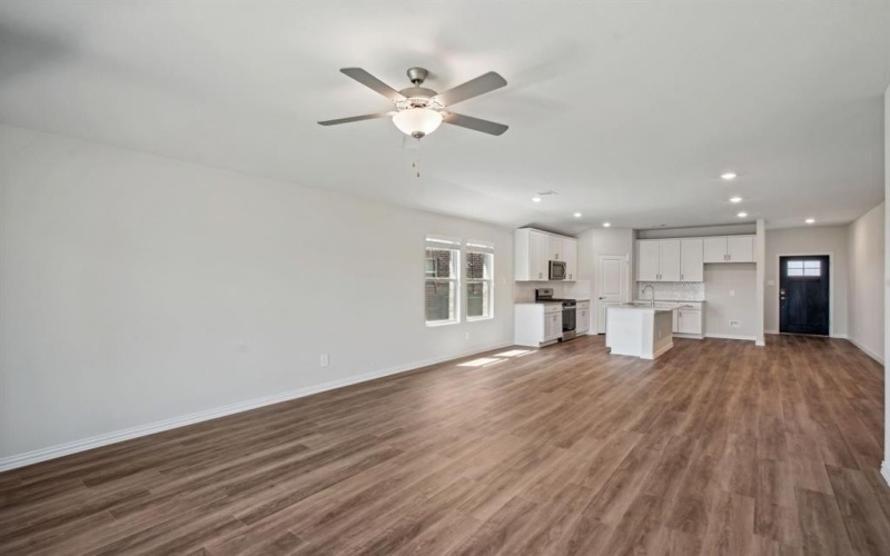 2216 Zephyr Drive, Princeton, TX 75407, 3 Habitaciones Habitaciones , ,2 BañosBaños,Residential,En Venta,2216 Zephyr Drive,20901181