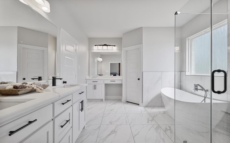 233 Marshall Circle, Whitewright, TX 75491, 4 Bedrooms Bedrooms, ,3 BathroomsBathrooms,Residential,For Sale,233 Marshall Circle,20901239