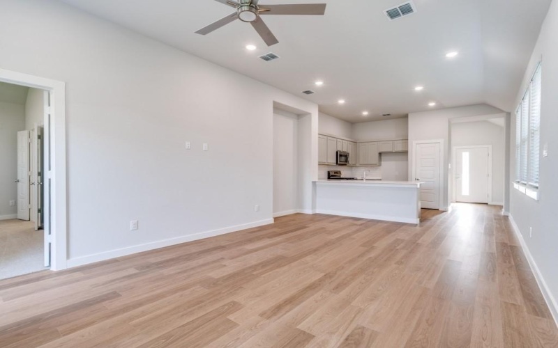 3818 White Rock Drive, Farmersville, TX 75442, 3 Bedrooms Bedrooms, ,2 BathroomsBathrooms,Residential Lease,For Rent,3818 White Rock Drive,20901313